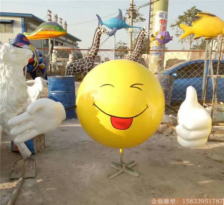 玻璃钢表情雕塑厂家 卡通雕塑